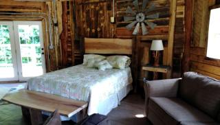 Unique Rustic Yurt Rental for a Peaceful Retreat near Huntington, West Virginia - 9