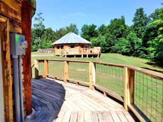 Unique Rustic Yurt Rental for a Peaceful Retreat near Huntington, West Virginia - 8