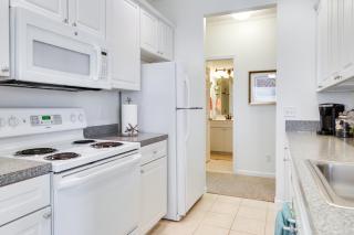 4 Mi to Beaches Luxe Coastal Resort Condo - 7