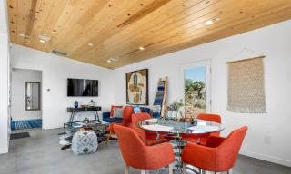 Stunning Yucca Valley Rental with a Hot Tub for Glamping in California - 3