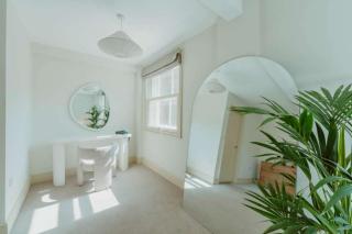 The Catnap Suite - 9