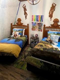 Exciting Hobbit House Rental Ideal for a Fun Vacation in Arkansas - 3