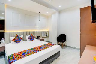 FabHotel Sanviraaj - 9