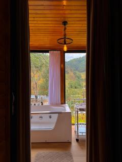 Donata Chalets Kazbegi - 2