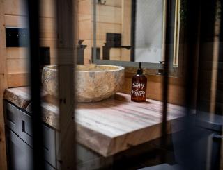 Cozy Dome for a Romantic Weekend in Tennessee - 3