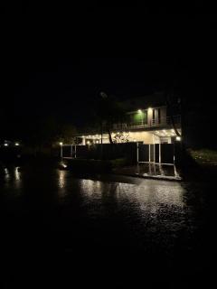 Godown Palace Guest House - 9