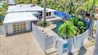 Luxe Oasis - 517 - 8