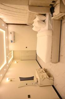 Godown Palace Guest House - 7