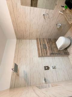 Godown Palace Guest House - 6