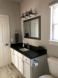 Charming Cabin for Glamping Vacations in Wimberley, Texas - 1