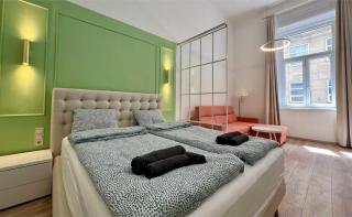 Urban Oasis on Terez blvrd - 2