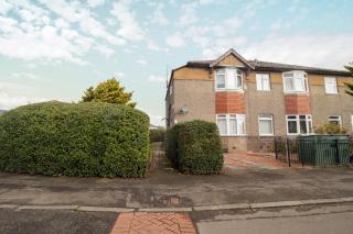 Bella House - 3 bed house in Glasgow - 1