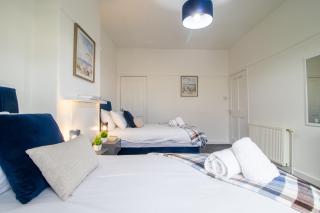 Bella House - 3 bed house in Glasgow - 5