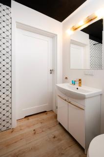 Nawrot Modern Apartment by BookingHost - 2