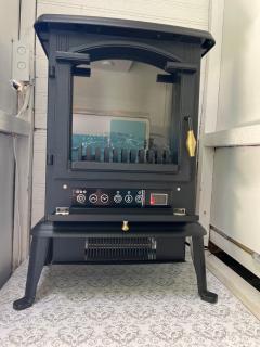 Vintage Airstream Ideal to Reconnect with Nature in Indiana - 4