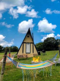 Rustic Farm Cabin with Fire Pit, WiFi & Breakfast Near Nashville - Lebanon - 6