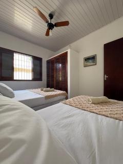 Uu'hull Surf House - 7