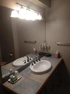 Cozy Bed and Breakfast Suite for Romantic Getaway near Skagit Bay, Washington - Maple Grove Beach - 8