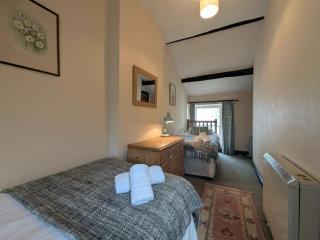 2 Bed in High Lorton SZ136 - 3