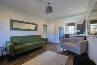 The White City Apartment - 6