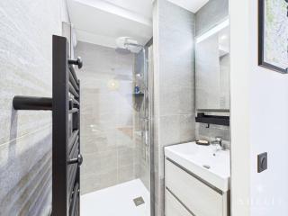 Luxueux T3, 2 chambres, parking, wifi, proche pistes et commerces - FR-1-398-676 - 4