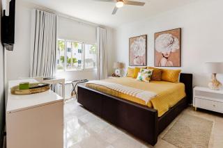 Beautiful 2 bedroom apartment on the beach - 2