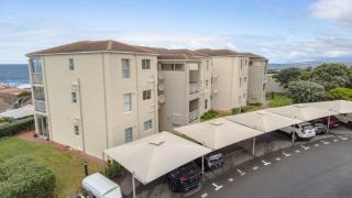 258 Hermanus Beach club - 1