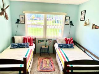 Villa IMPRESSA -Close to Beaches, Billiard,Ping-Pong Table, Lanai, Fire Pit, BBQ, Patio, Back Yard - 1