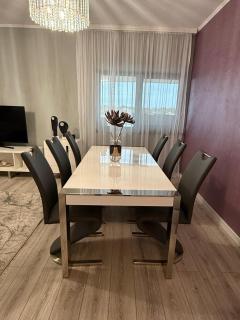 Premium Apartment - 0