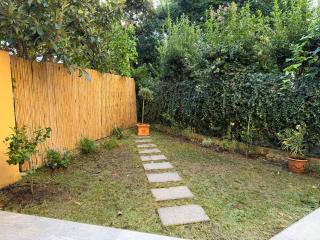 Apt intero e atrezzato con giardino - 2