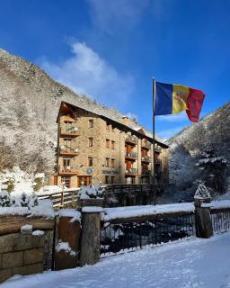 Apartaments La Neu - 0