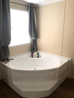 Relaxing Bed and Breakfast Retreat for Two near Richmond, Virginia -  - 8