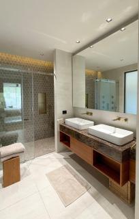 Lake View Landscape Modern villa Bang Tao - 9