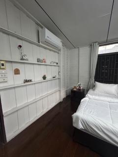 Wooden Friend House - 6