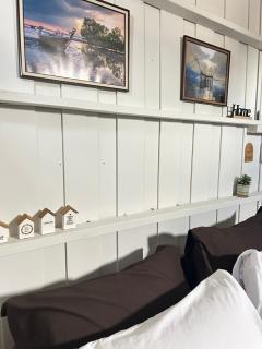 Wooden Friend House - 8