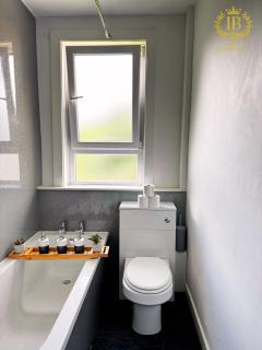 Cosy Apartment In Great Gourock Location - 3