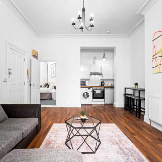 Stylish 1Bed Apartment -Netflix - Parking 7PC - 0