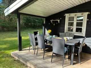 Summerhouse Near Marielyst Beach With Large Garden - 6