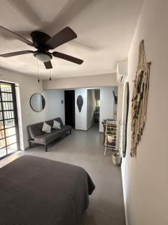 Peach35Up Centrico studio super ubicado y tranquilo, cerca de las principales atracciones en el centro de Cancun - 7