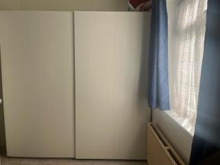 Lovely home in Ilford with parking - 9