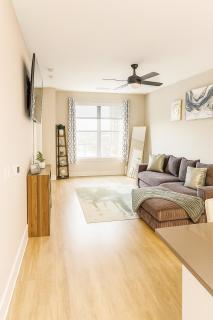 Cozy, chic deep Ellum apartment! - 4