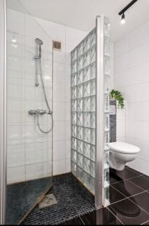 Spacious and nice apartment close to the city center - 5