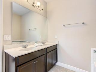 Charming 5B5BA Home-Private Pool Mins from Disney - 6