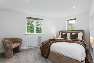 Brand New, Interior Designed House with Terrace - 3