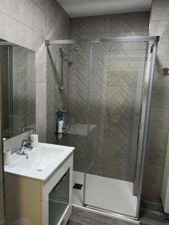 Apartamento 5 a 3 min caminando de la Estación de Bus y Tren María Zambrano 5 - 3