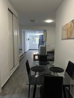 Apartamento 5 a 3 min caminando de la Estación de Bus y Tren María Zambrano 5 - 7