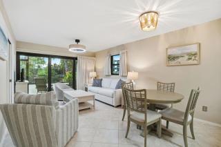 First Floor - End Unit With Lake Views - 0