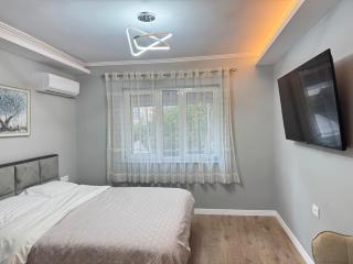 Enia's Tirana City Center Studio - 30 meters from Skanderbeg Square - 4
