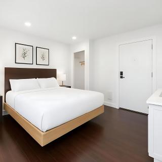 Lodgyy Cozy Apartments Near Downtown - 7