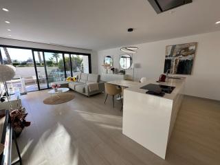 Luxury 2 bed apartment in Las Colinas - 6